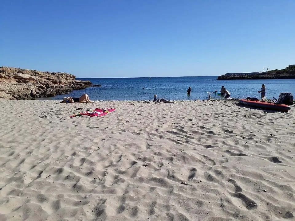 Appartement Residentiel Avec Jardin Et Piscine Calafat