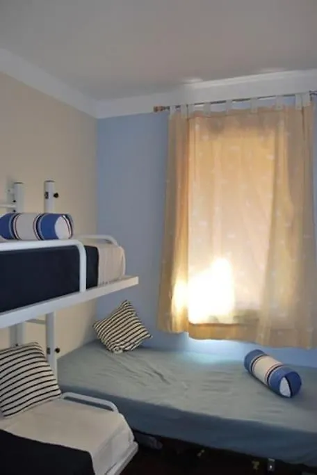 Appartement Residentiel Avec Jardin Et Piscine Calafat Apartment