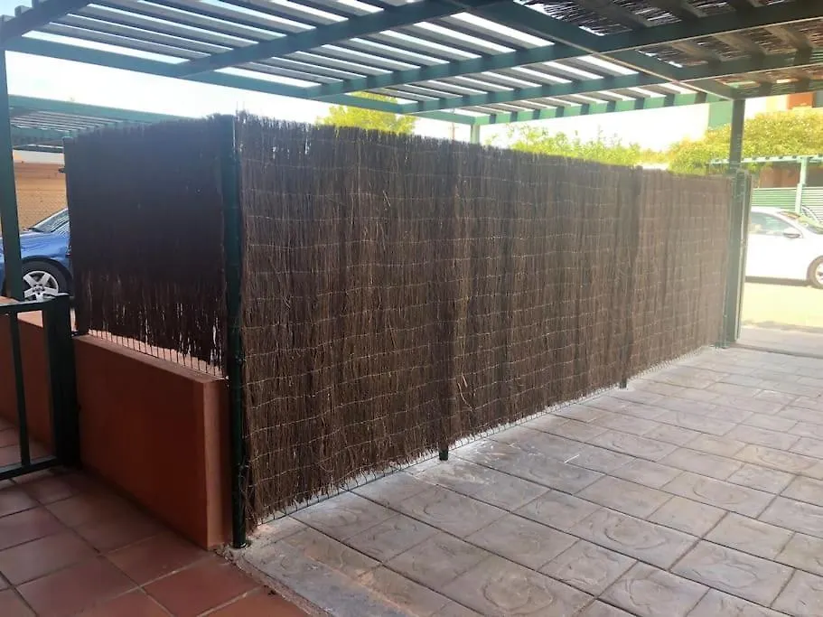 Apartment Appartement Residentiel Avec Jardin Et Piscine Calafat
